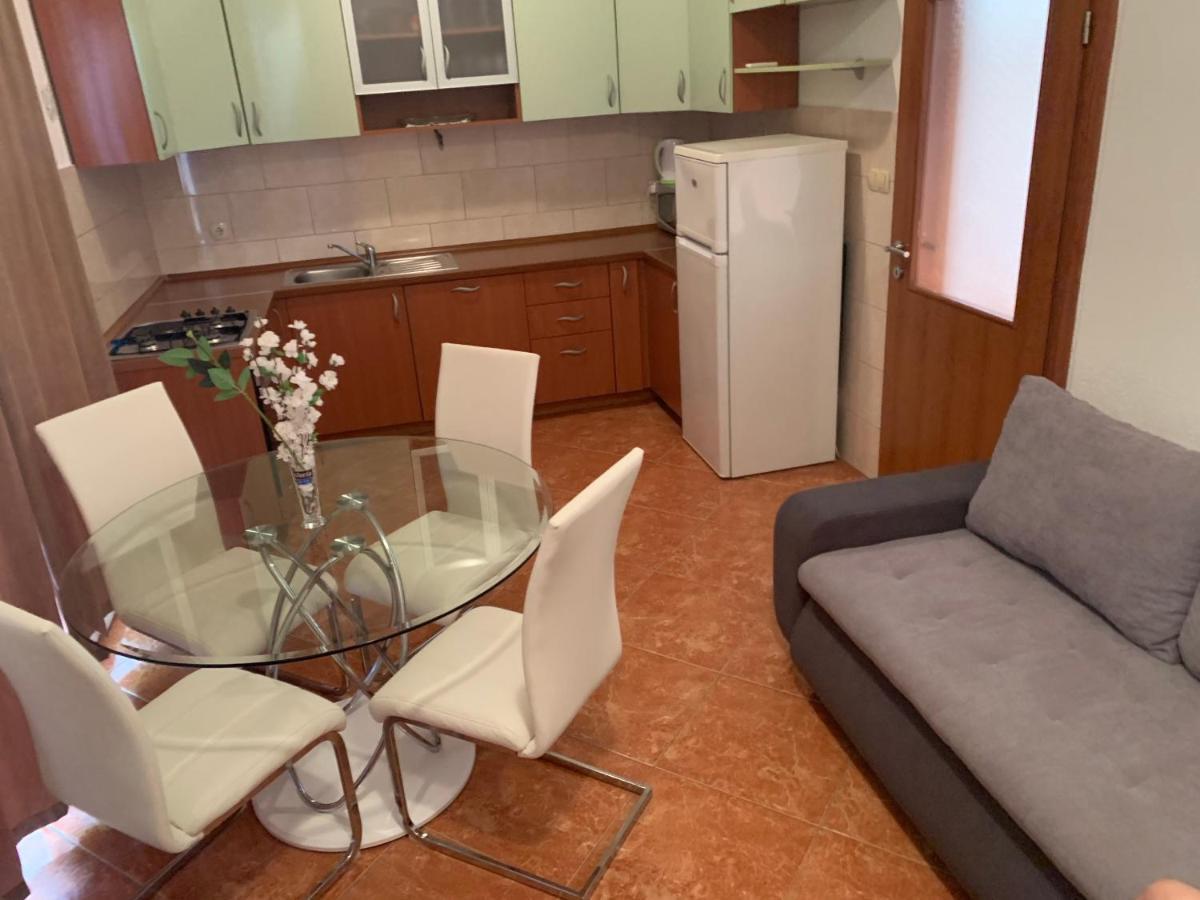 Apartment Lena Kaštela エクステリア 写真